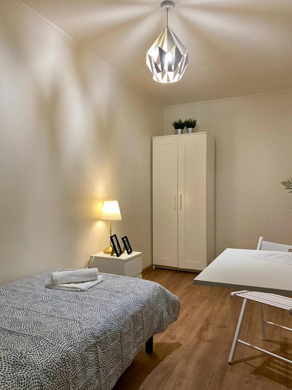 Halby Rooms Rondo Onz Varsóvia Exterior foto